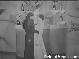 Вінтажний брудна фільм від в 1930s жжч трійця нудист бар